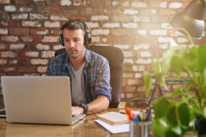 You Should Be Thinking Every Day, “How Can I Get A Raise?” 9 Job Hunting